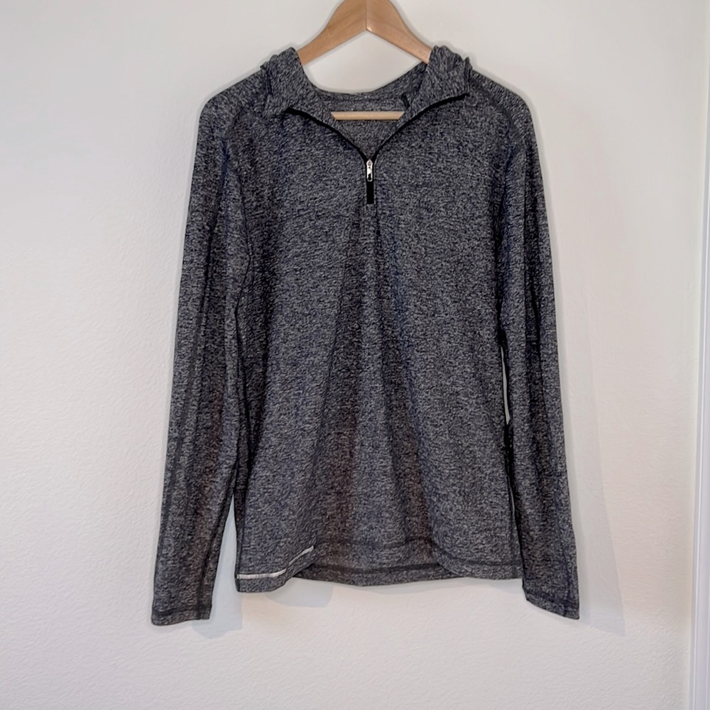 Lululemon half zip long sleeve top w hoodie sz medium heathered black